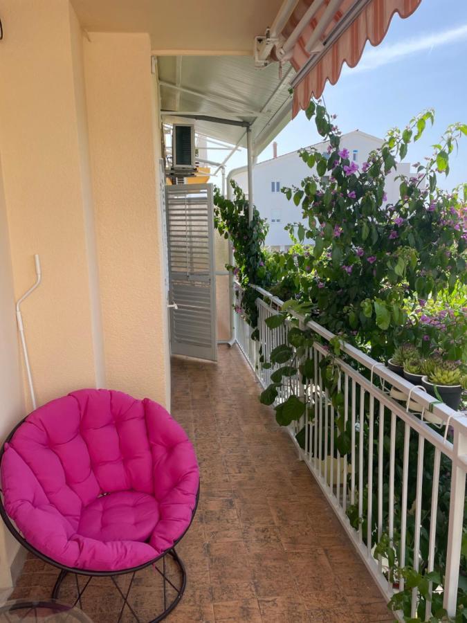 Apartments Miriam Srima Vodice Exterior foto
