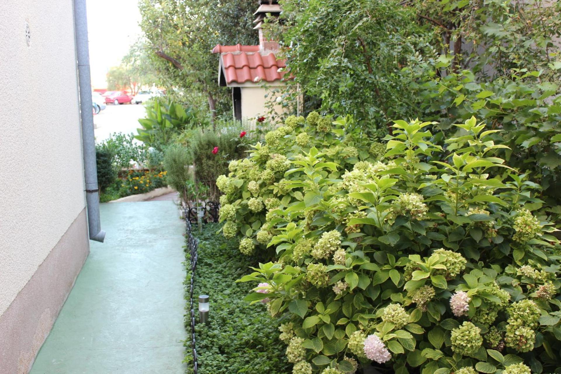 Apartments Miriam Srima Vodice Exterior foto